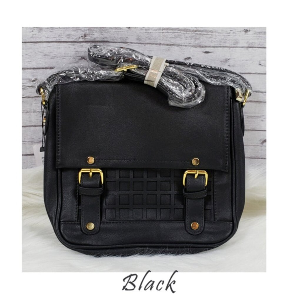 NWOT- Black Moda’s Crossbody Purse